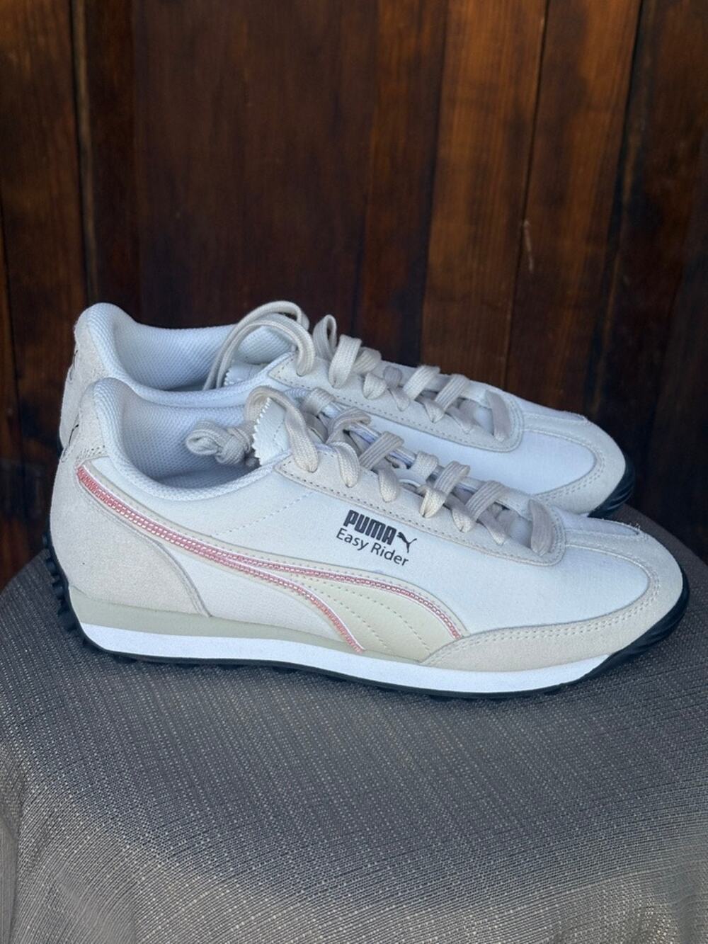 PUMA Easy Rider Vintage Off-White Cream Retro Sneakers – US W 6.5